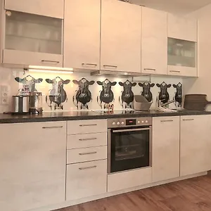  Apartment Bergsonne